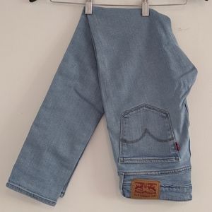 Levi's Women's 711 Denim Skinny Jeans